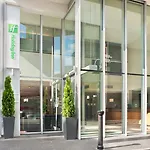 Holiday Inn London Camden Lock, an IHG Hotel